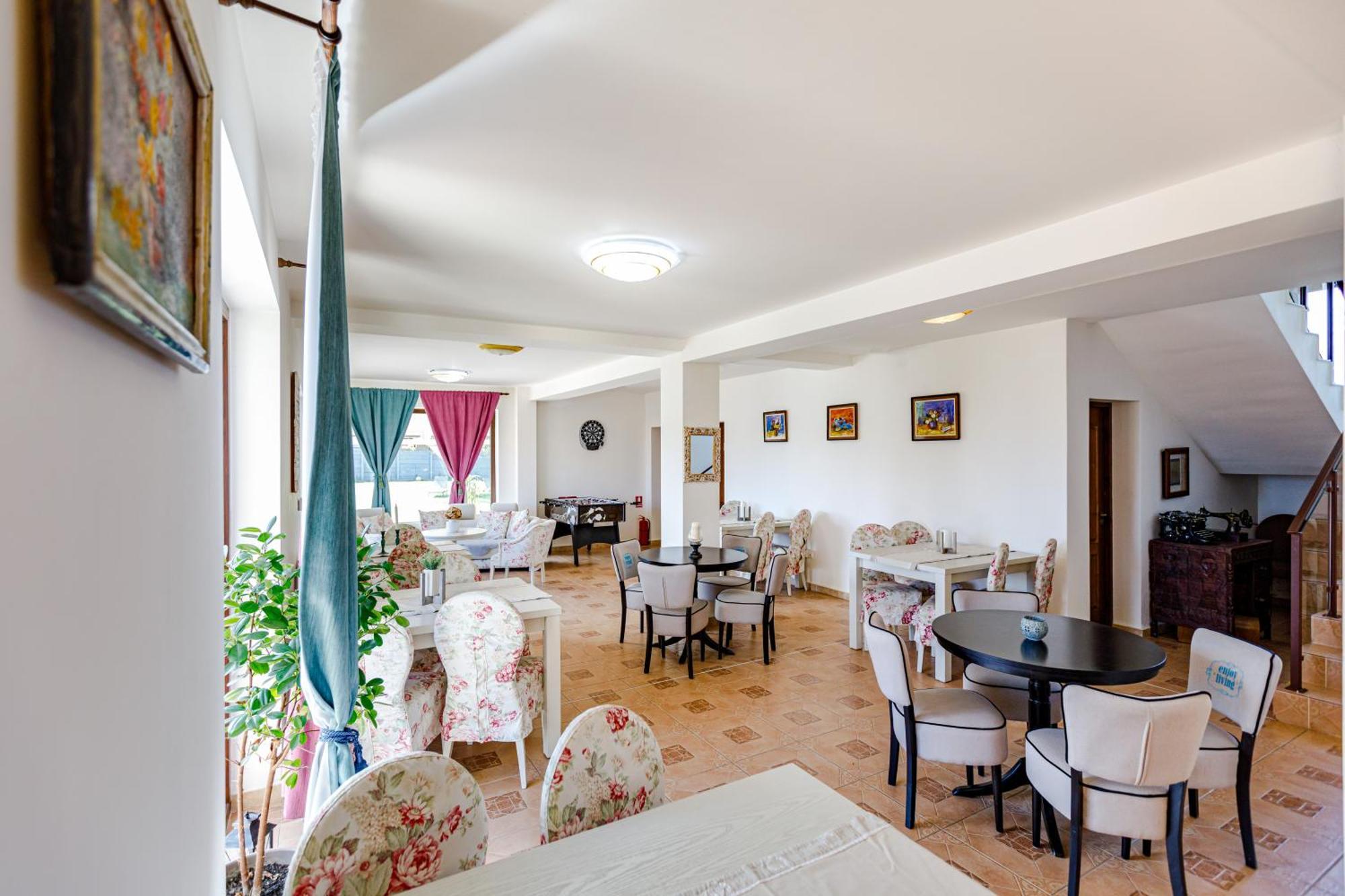 Gasthaus Sacalaz Hotel Timisoara Ngoại thất bức ảnh