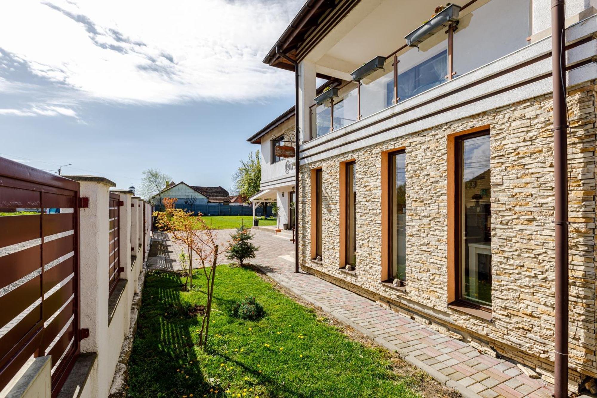 Gasthaus Sacalaz Hotel Timisoara Ngoại thất bức ảnh