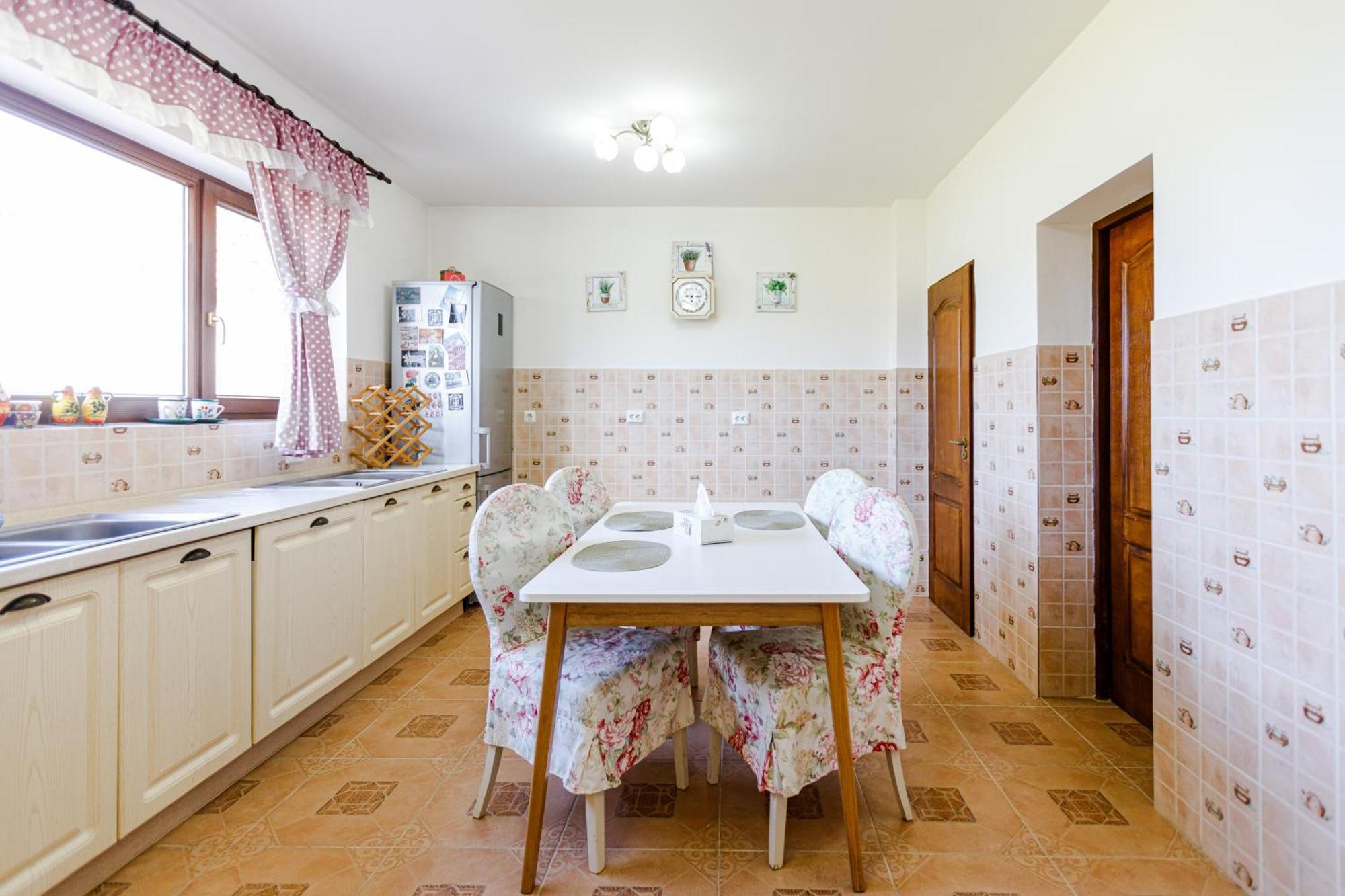 Gasthaus Sacalaz Hotel Timisoara Ngoại thất bức ảnh