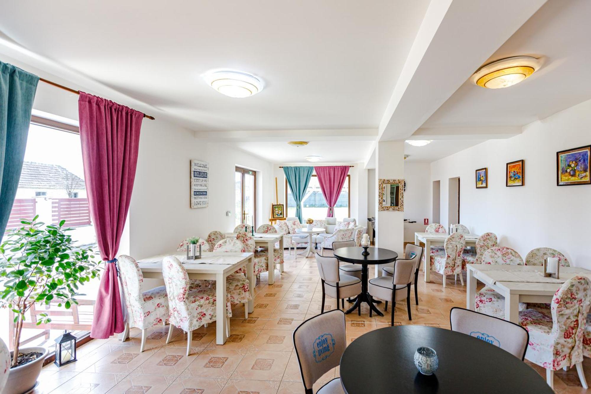 Gasthaus Sacalaz Hotel Timisoara Ngoại thất bức ảnh