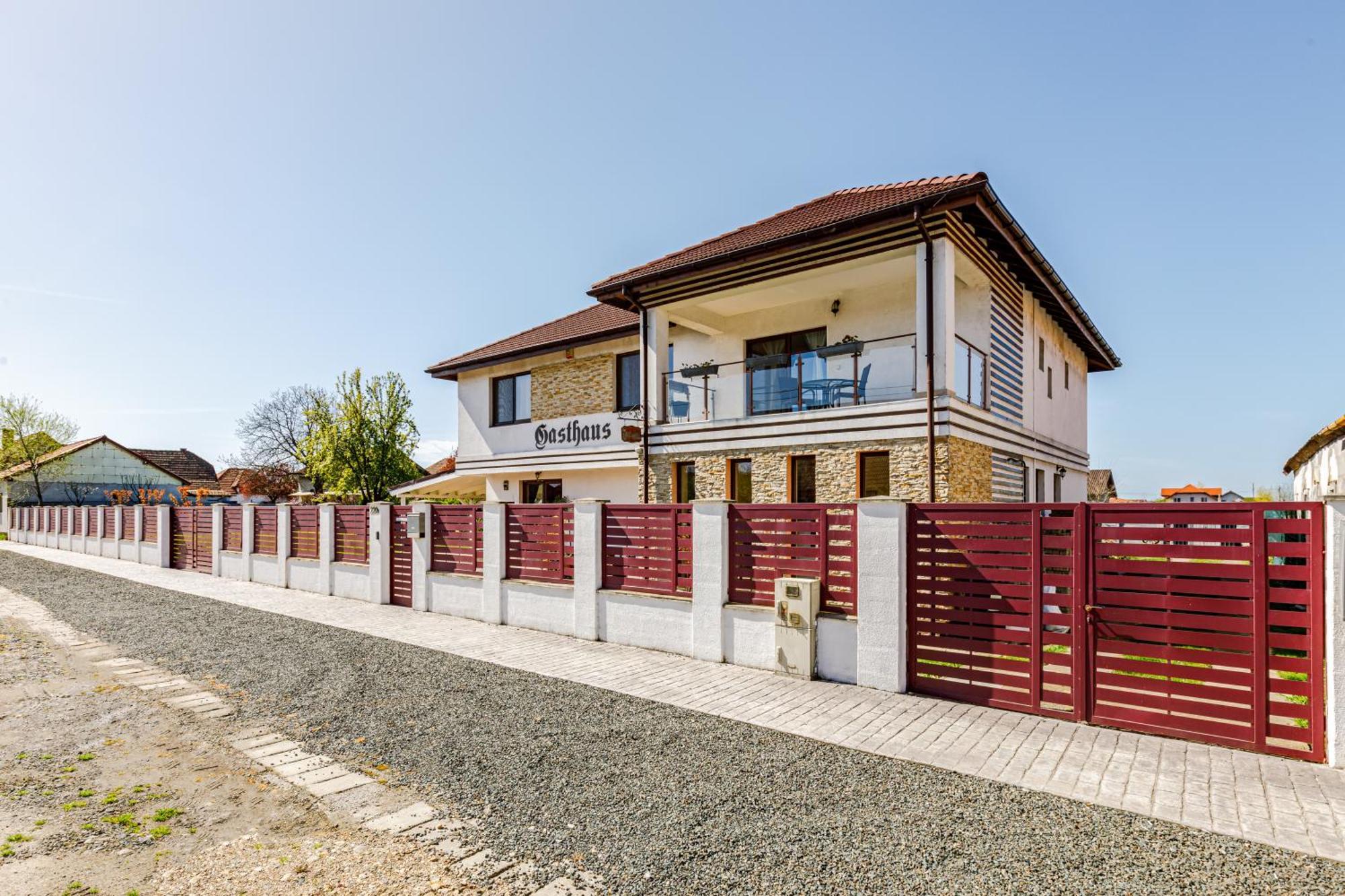 Gasthaus Sacalaz Hotel Timisoara Ngoại thất bức ảnh